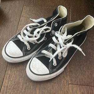 Kids size 1 Chuck Taylor high tops